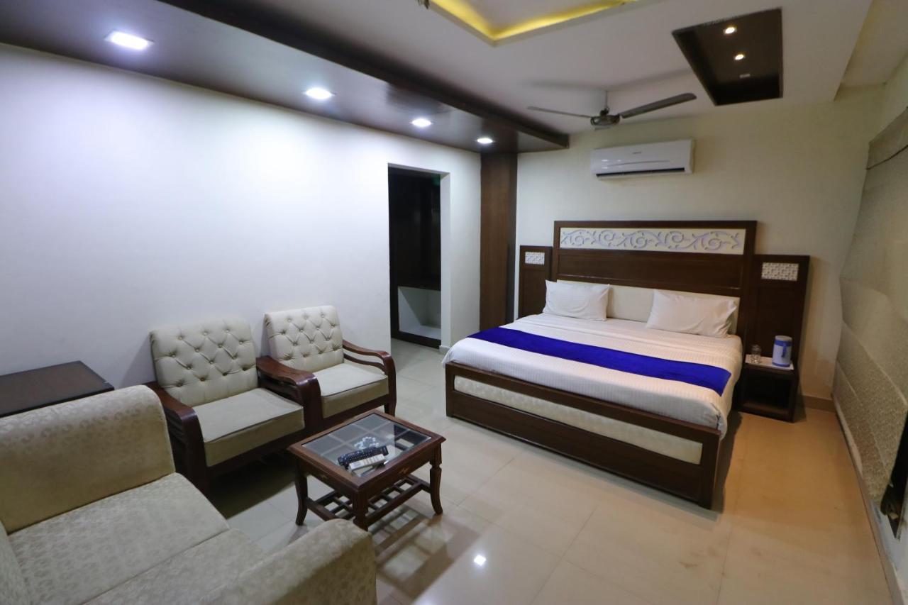 Hotel Eurasia Mohali International Airport Zirakpur Exterior photo